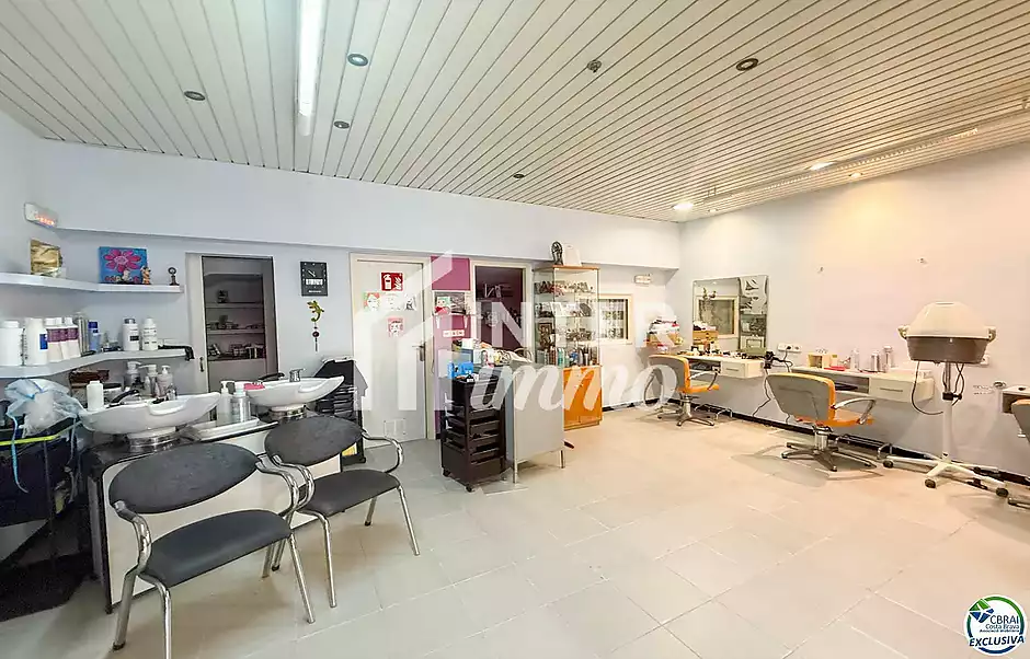 Local comercial - foto 2 de 12
