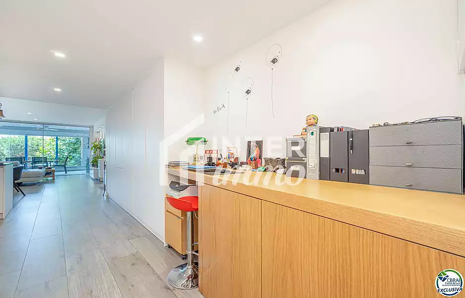 Magnífic Apartament a Primera Línia de Mar - foto 10 de 35