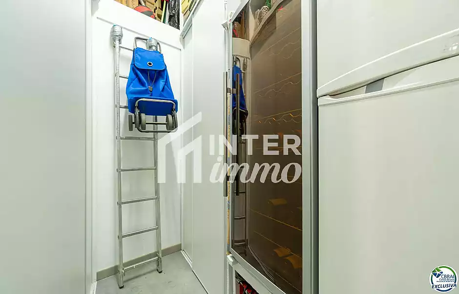 Magnífic Apartament a Primera Línia de Mar - foto 34 de 35