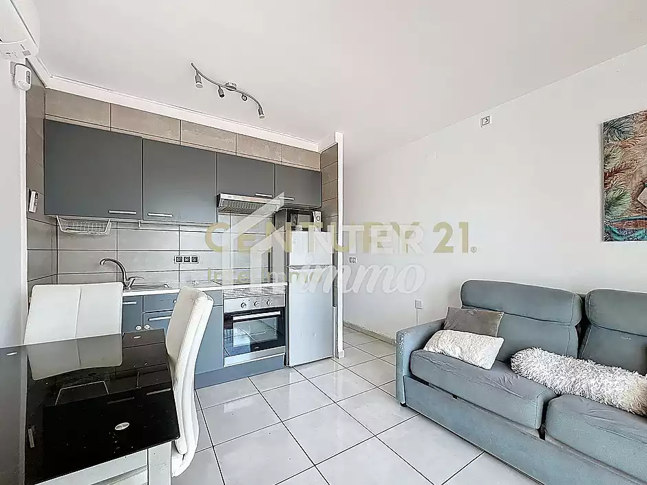 Apartament amb terrassa i vista canal – Poblat Típic, Empuriabrava - foto 20 de 22