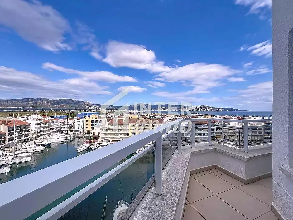 En venda: Superb Apartament amb Vistes al Mar al Club N&agrave;utic - foto 14 de 24
