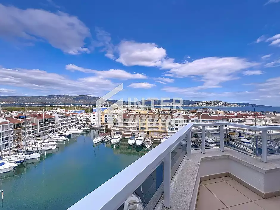 En venda: Superb Apartament amb Vistes al Mar al Club N&agrave;utic - foto 15 de 24
