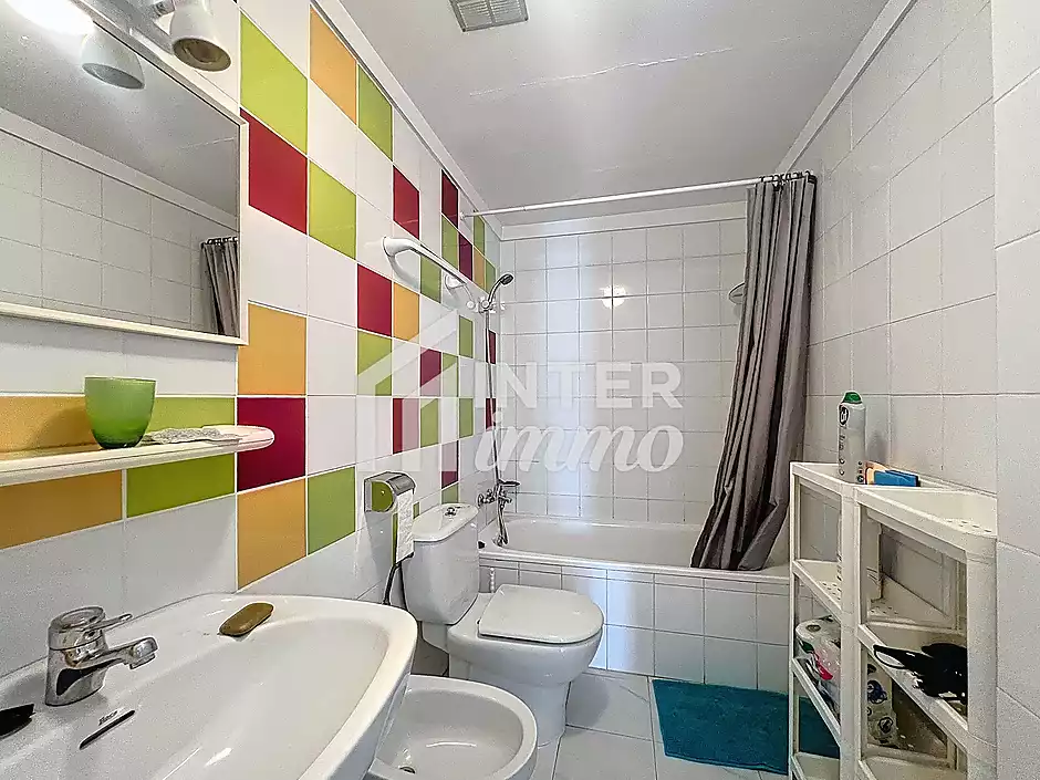 En venda: Superb Apartament amb Vistes al Mar al Club N&agrave;utic - foto 16 de 24