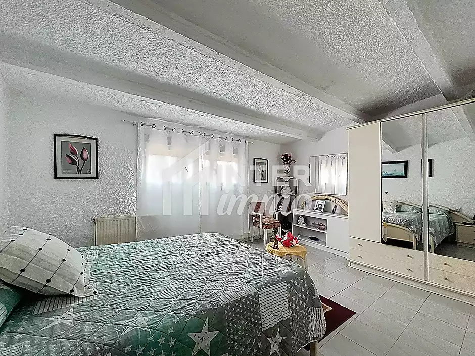 Casa amb jard&iacute; i garatge a 300 m de la platja Empuriabrava - foto 7 de 45