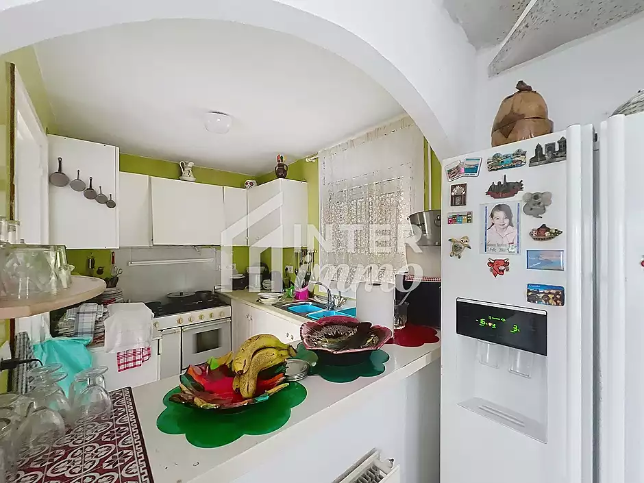 Casa amb jard&iacute; i garatge a 300 m de la platja Empuriabrava - foto 18 de 45