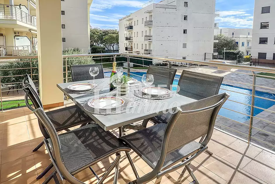 Apartament d'alt standing a Roses a 50 m del mar - foto 1 de 30