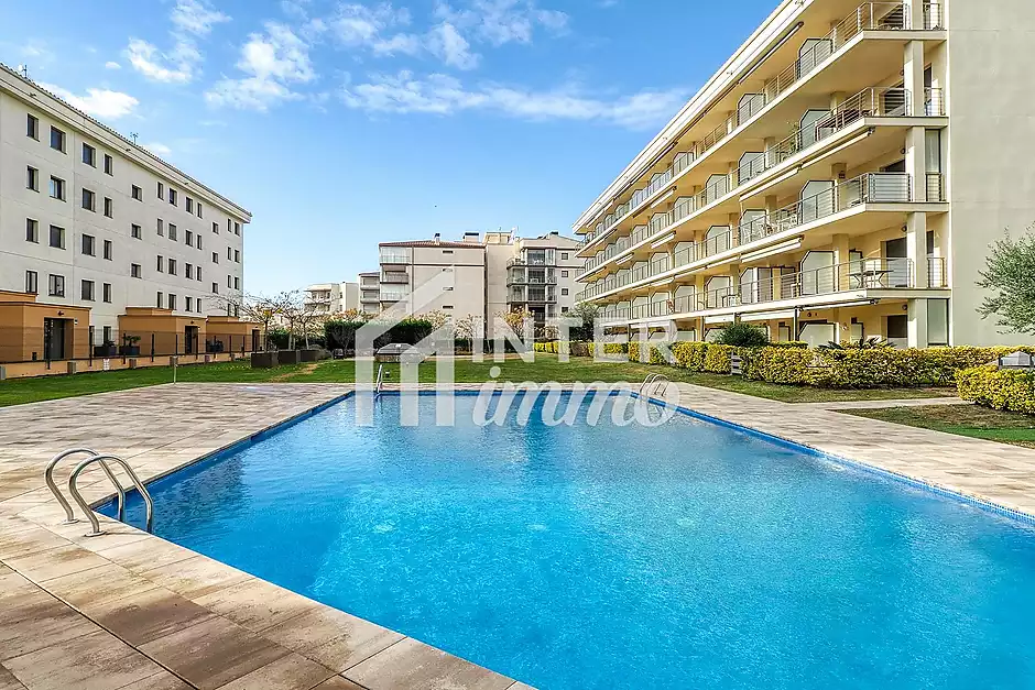 Apartament d'alt standing a Roses a 50 m del mar - foto 3 de 30
