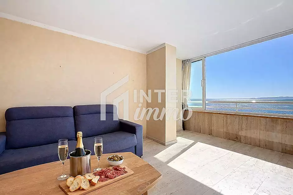 For sale apartment with total sea view in the Far district of Roses - photo 7 of 26