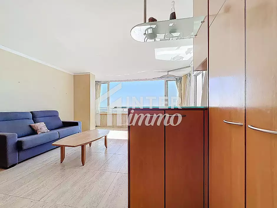 For sale apartment with total sea view in the Far district of Roses - photo 10 of 26