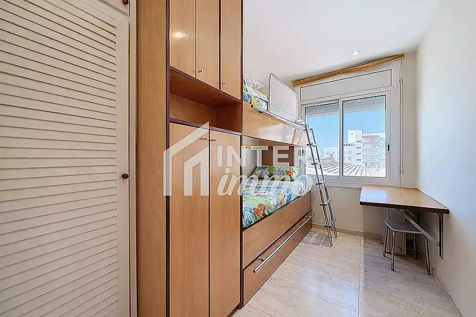For sale apartment with total sea view in the Far district of Roses - photo 15 of 26
