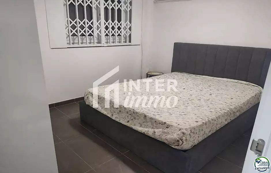 Beautiful house with a pool and a guest apartment. - photo 8 of 22