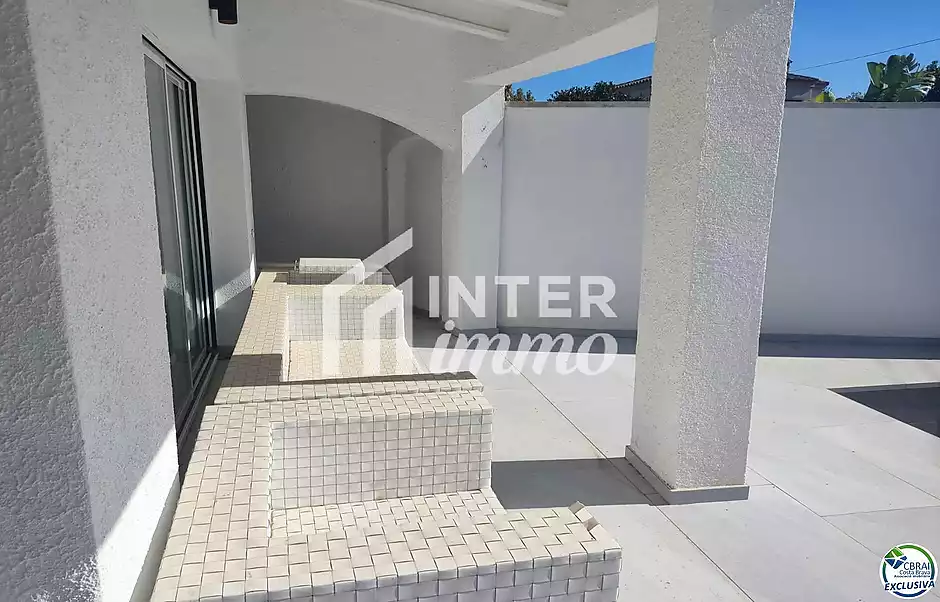 Beautiful house with a pool and a guest apartment. - photo 21 of 22