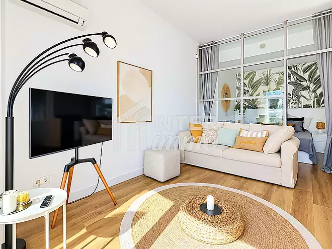 Magn&iacute;fico Apartamento con Vistas al Canal y Licencia Tur&iacute;stica
