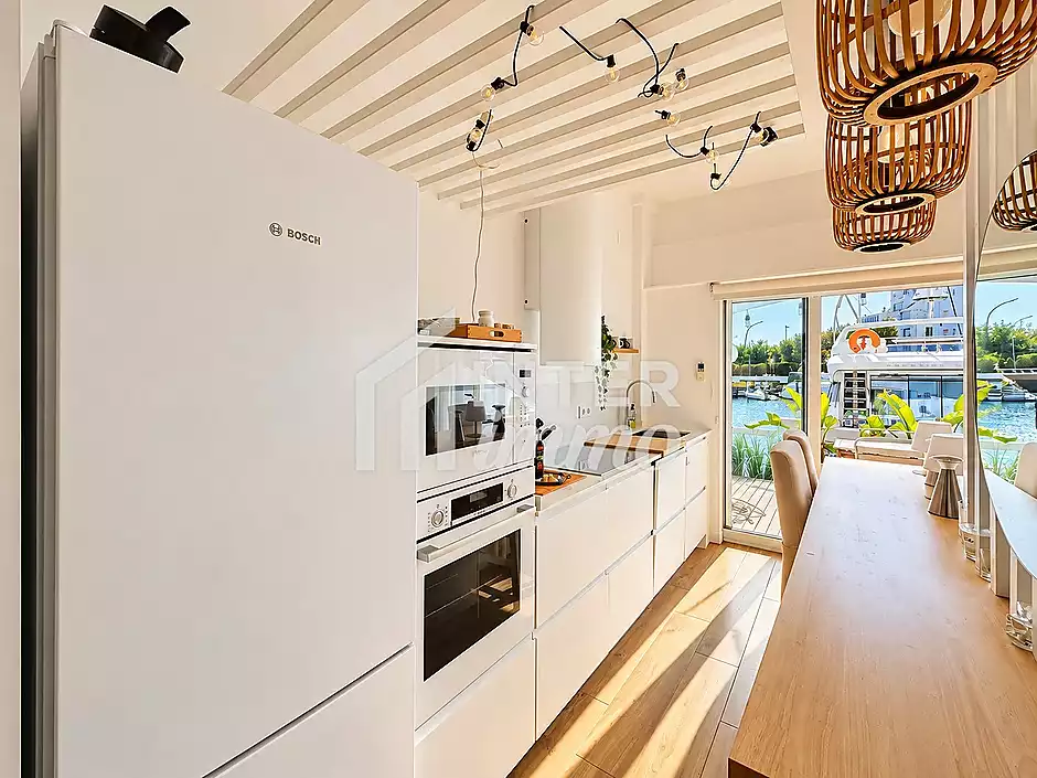 En venda: Magn&iacute;fic Apartament amb Vistes al Canal i Llic&egrave;ncia Tur&iacute;stica - foto 21 de 28
