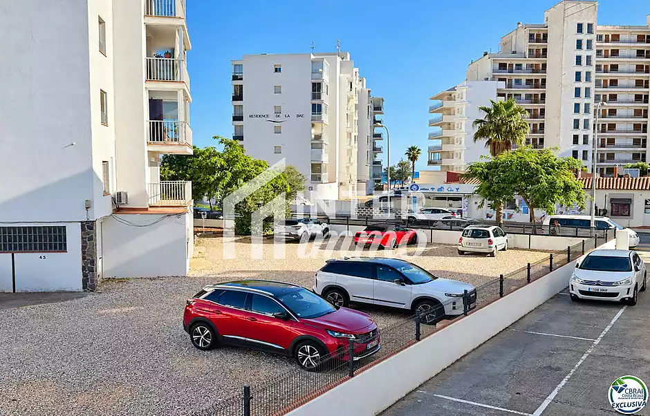 Estudio con terraza acristalada en Santa Margarita, a pocos minutos de la playa - foto 3 de 14