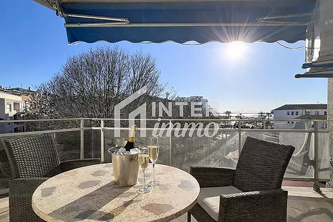Les vostres vacances a Roses: 4 habitacions, terrassa i vista mar