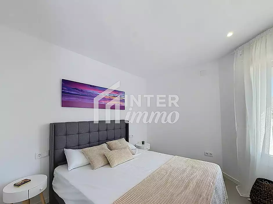 À vendre appartement de 2 chambres entièrement rénové - foto 5 de 24