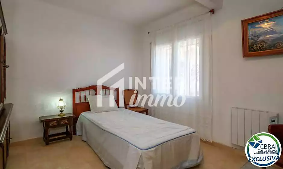 Exclusiva vila amb espectaculars vistes panoràmiques al mar a El Port de la Selva - foto 37 de 47