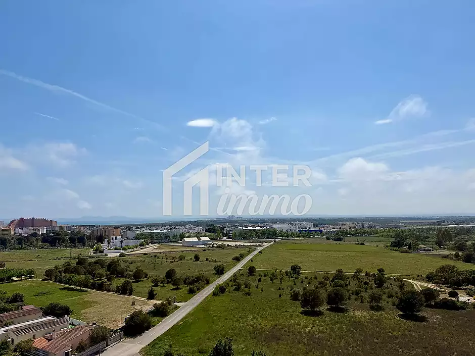 À vendre à Rosas – Studio rénové avec terrasse de 72 m² et vue panoramique sur la mer - photo 21 sur 25