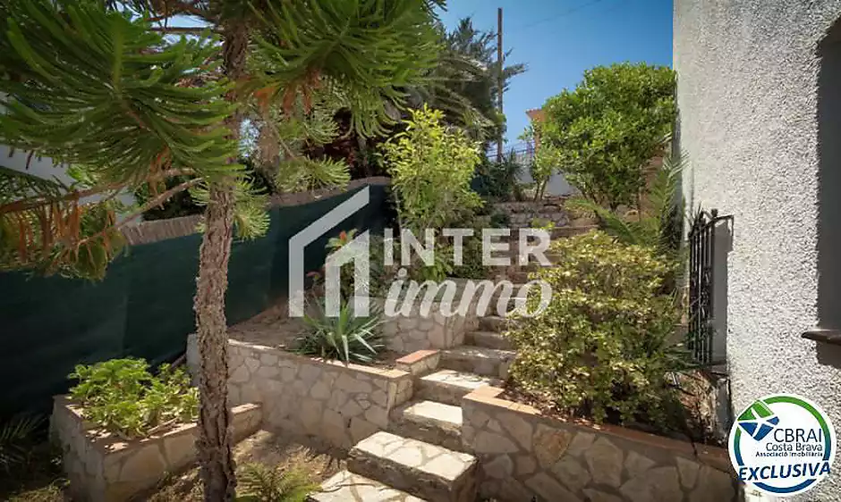 Villa exclusive avec des vues panoramiques spectaculaires sur la mer à El Port de la Selva - photo 9 sur 47