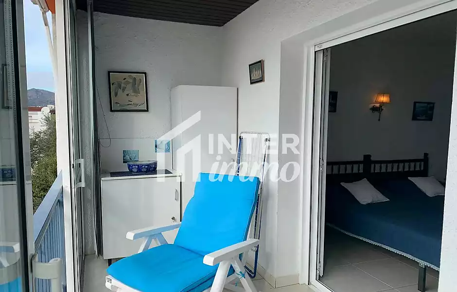 Incredible penthouse with sea view right in front of Segond Moll beach in Roses - photo 24 of 43