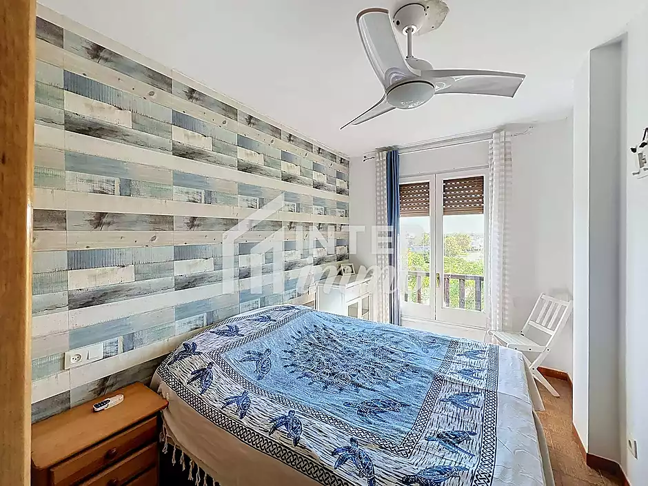 Apartamento con terraza y licencia turística – Empuriabrava - foto 18 de 23