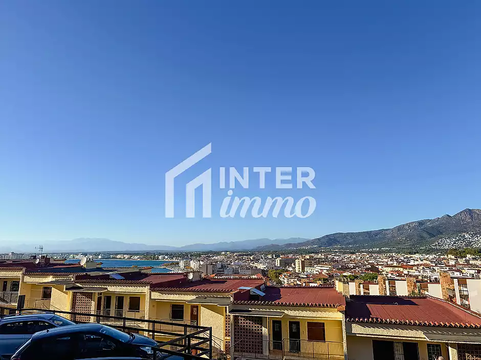 Charmant appartement 1 chambre avec vues panoramiques sur la baie de Roses - photo 3 sur 18