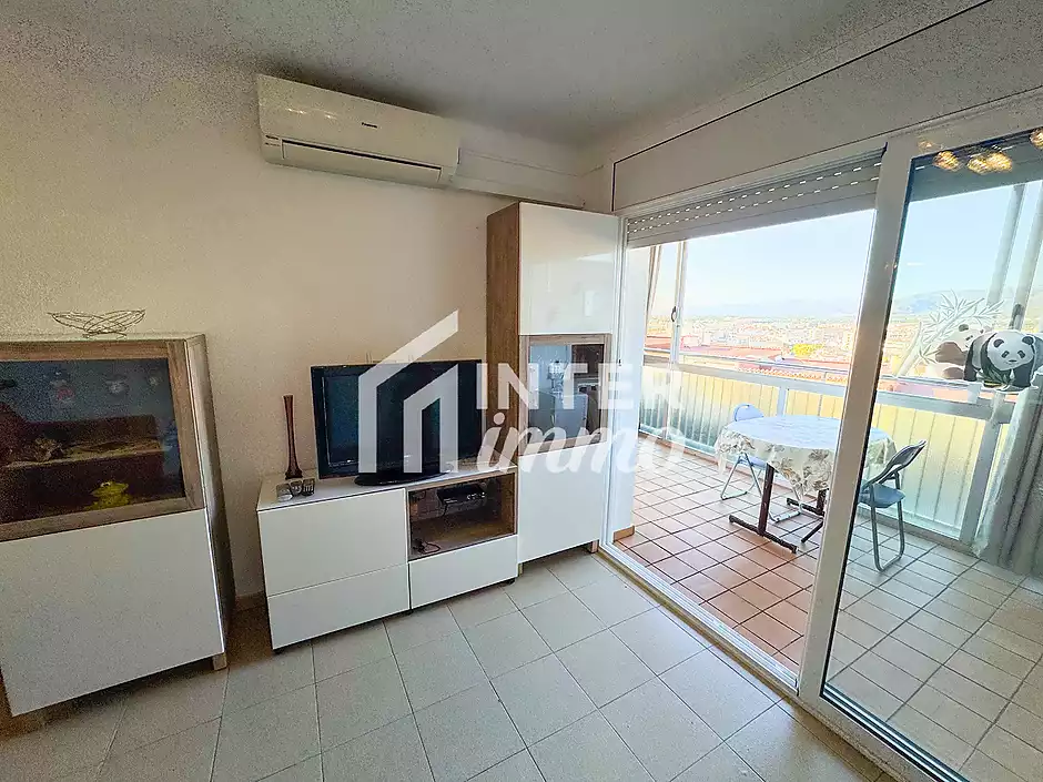 Charmant appartement 1 chambre avec vues panoramiques sur la baie de Roses - photo 5 sur 18