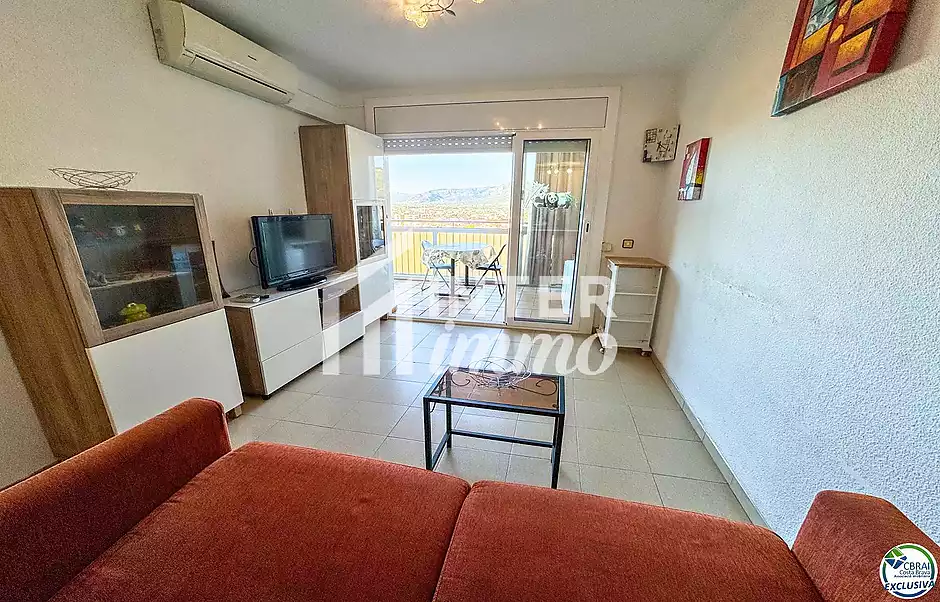Charmant appartement 1 chambre avec vues panoramiques sur la baie de Roses - photo 6 sur 18