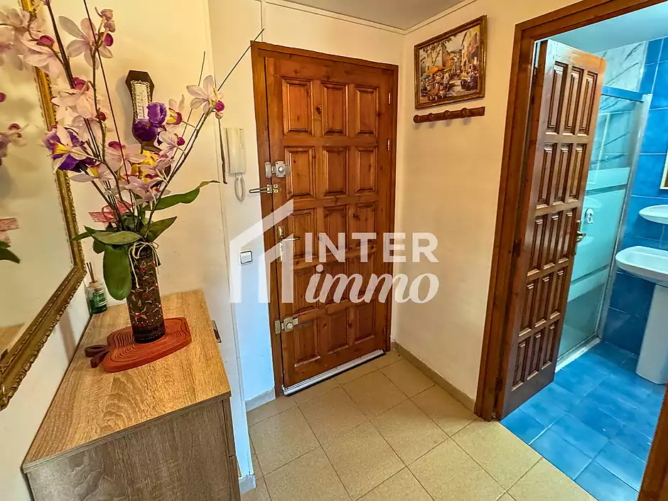 Charmant appartement 1 chambre avec vues panoramiques sur la baie de Roses - photo 14 sur 18