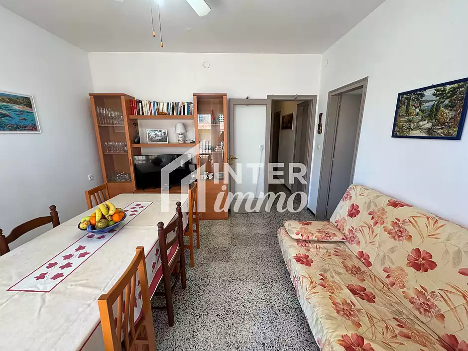 Acogedor apartamento de 2 habitaciones con terraza &mdash; Roses (Santa Margarita) - foto 8 de 21