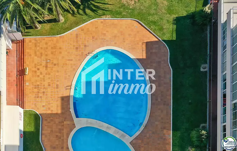 Estudi amb piscina i vista lateral al mar — Santa Margarida, Roses - foto 4 de 23