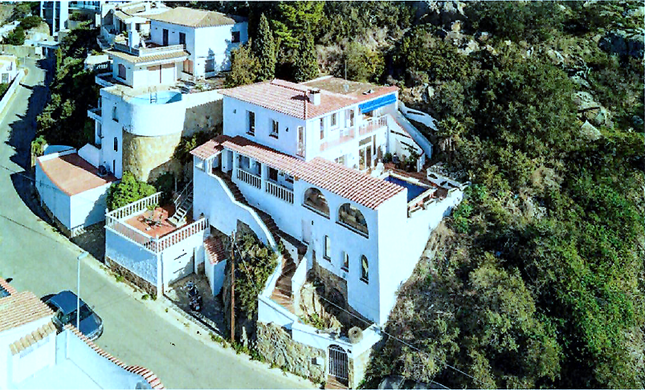 Magn&iacute;fica casa con vista panor&aacute;mica a la Bah&iacute;a de Roses + Licencia tur&iacute;stica - foto 2 de 21
