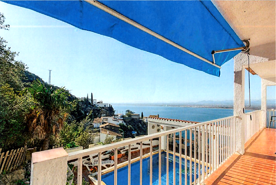 Magn&iacute;fica casa con vista panor&aacute;mica a la Bah&iacute;a de Roses + Licencia tur&iacute;stica - foto 7 de 21