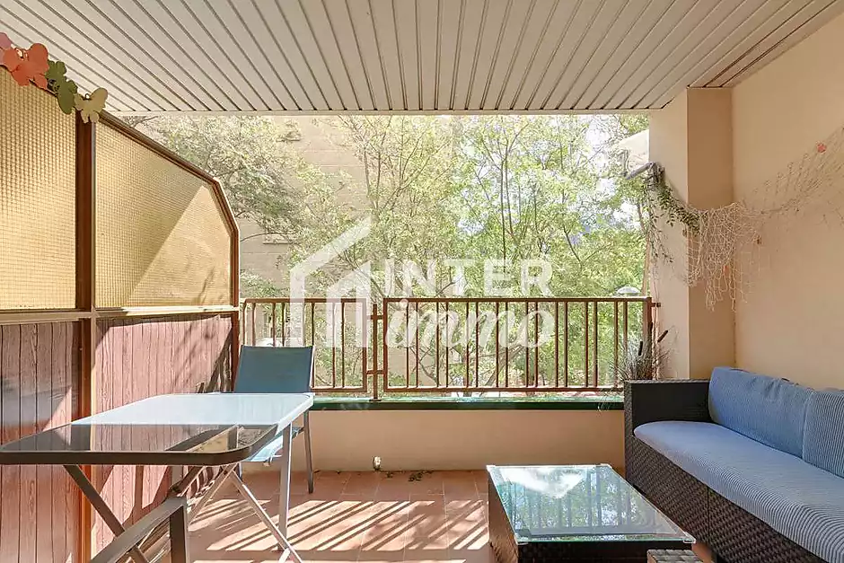 Charming apartment in the center of Roses, 200 m from the beach - photo 13 of 22