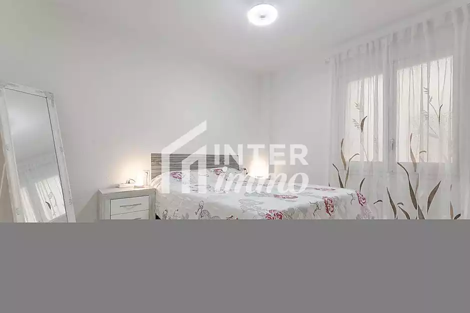 Charming apartment in the center of Roses, 200 m from the beach - photo 18 of 22