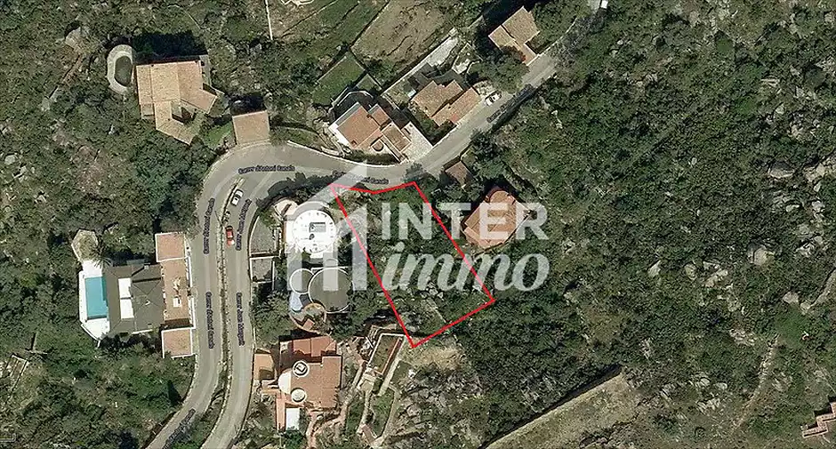 Terreno en Puig Rom - foto 6 de 9