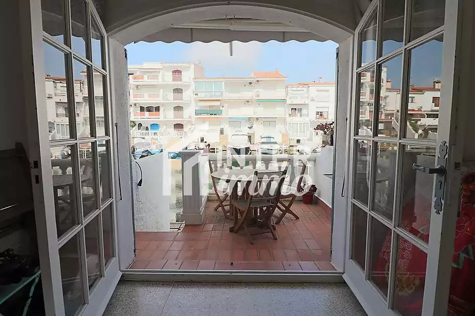 Townhouse with a private 10m x 3m mooring in Porto Fino, Empuriabrava - photo 6 of 17