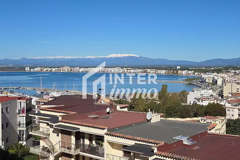 Apartment with views in Puig Rom &ndash; Roses - photo 5 of 31
