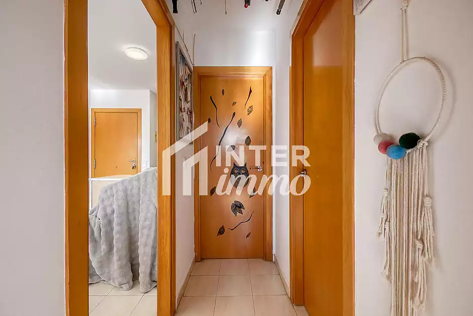 Bonic apartament a només 100 metres del mar a la zona de Salata - foto 13 de 25