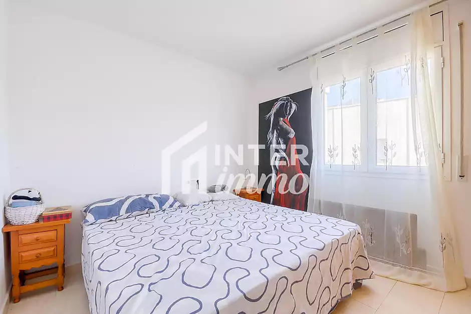 Bonic apartament a només 100 metres del mar a la zona de Salata - foto 14 de 25