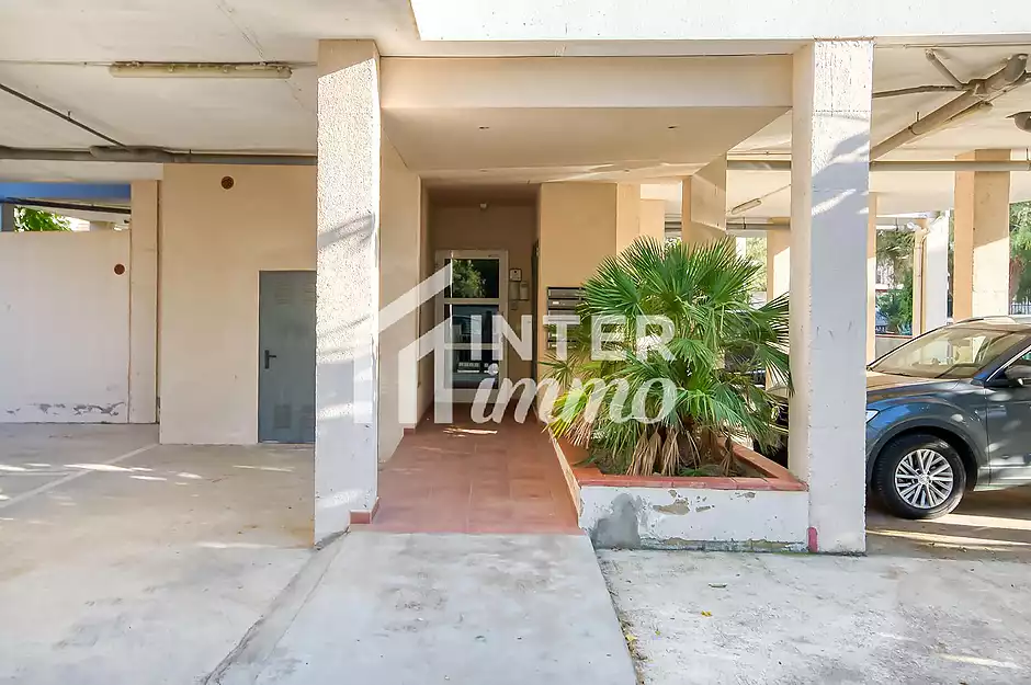 Bonic apartament a només 100 metres del mar a la zona de Salata - foto 24 de 25