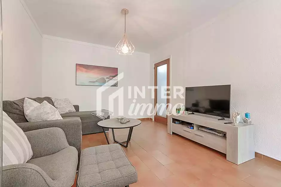 Charming apartment in the center of Roses, 200 m from the beach - photo 10 of 22