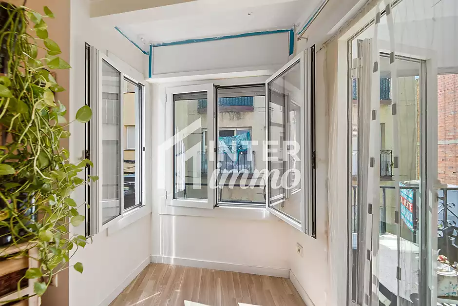 Appartement en plein centre-ville, &agrave; seulement 250 m&egrave;tres de la plage - photo 24 sur 34