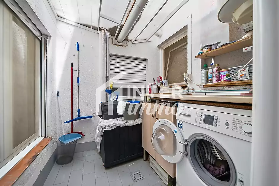 Appartement en plein centre-ville, &agrave; seulement 250 m&egrave;tres de la plage - photo 27 sur 34