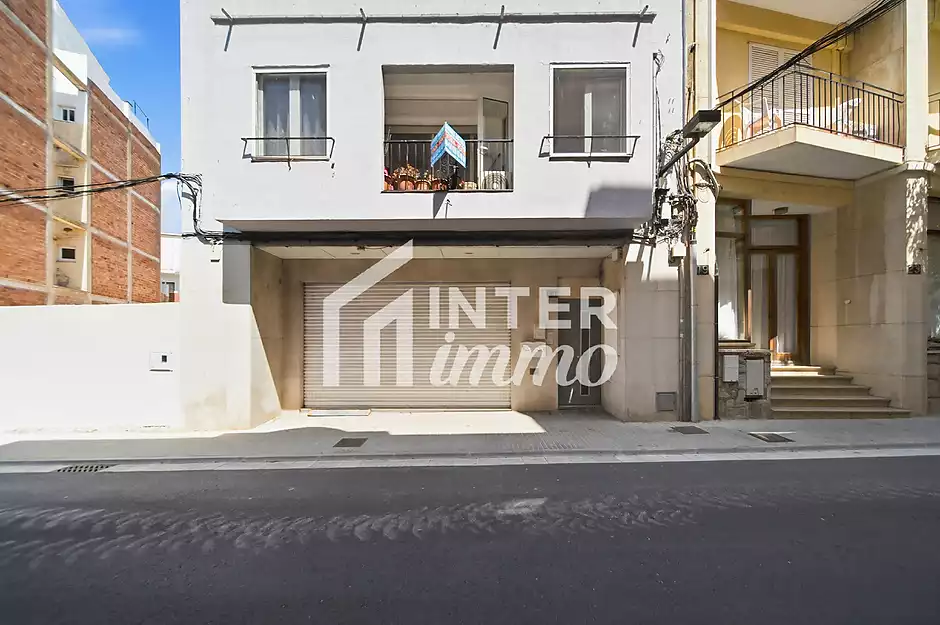 Appartement en plein centre-ville, &agrave; seulement 250 m&egrave;tres de la plage - photo 28 sur 34