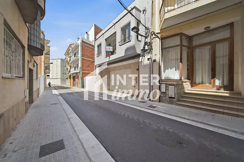 Appartement en plein centre-ville, &agrave; seulement 250 m&egrave;tres de la plage - photo 30 sur 34