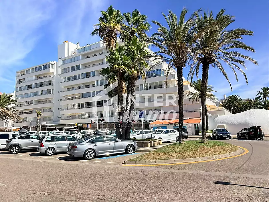 Primera línia, vistes espectaculars al mar i reformat. - foto 44 de 64
