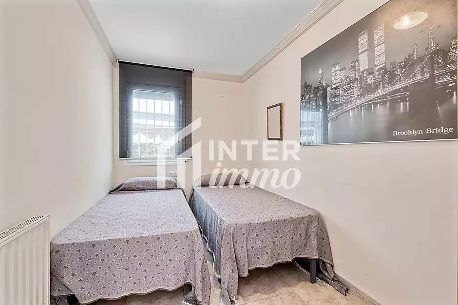 MAS NOU Maison spacieuse avec 5 chambres, garage priv&eacute;, jardin, terrasses et jacuzzi relaxant - photo 17 sur 44