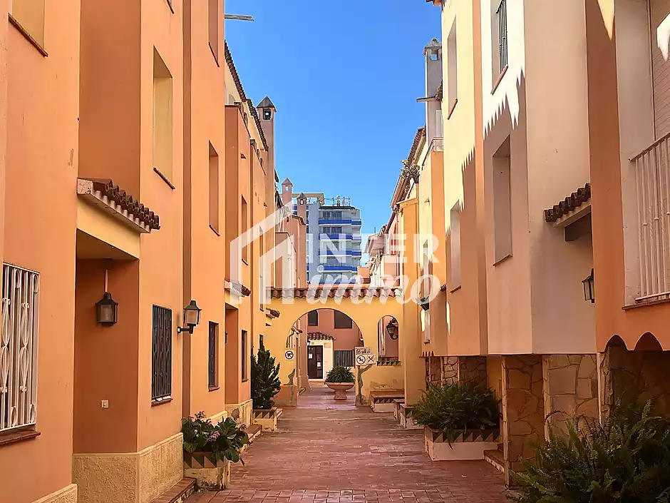 GRAN RESERVA Charmant appartement d&rsquo;une chambre avec terrasse dans une r&eacute;sidence avec piscines et ja - photo 20 sur 28
